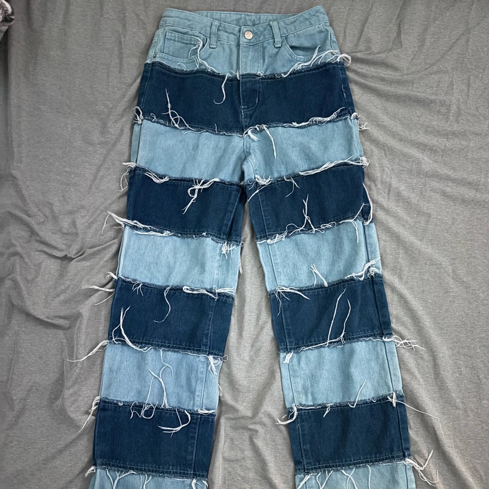 SHEIN Two-Tone Denim Straight Jeans